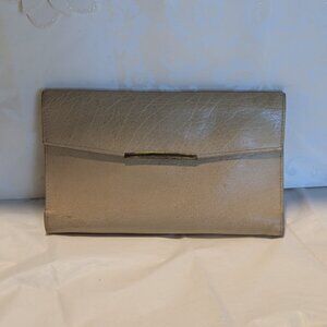 Antique Soft Leather Wallet for Her unique and in great condition Tan color and